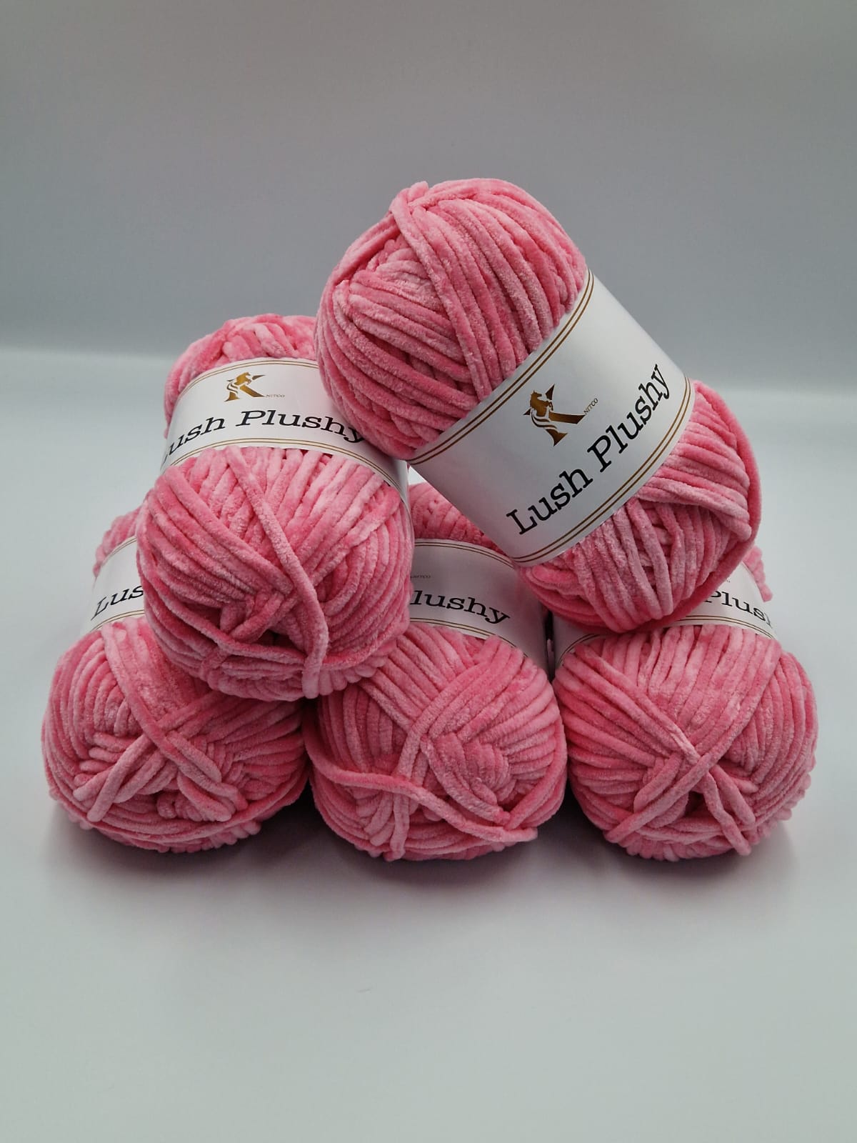 Knitco Lushy Plushy 5 x 100g - 100m - 100% Polyester Knitting Crochet Yarn