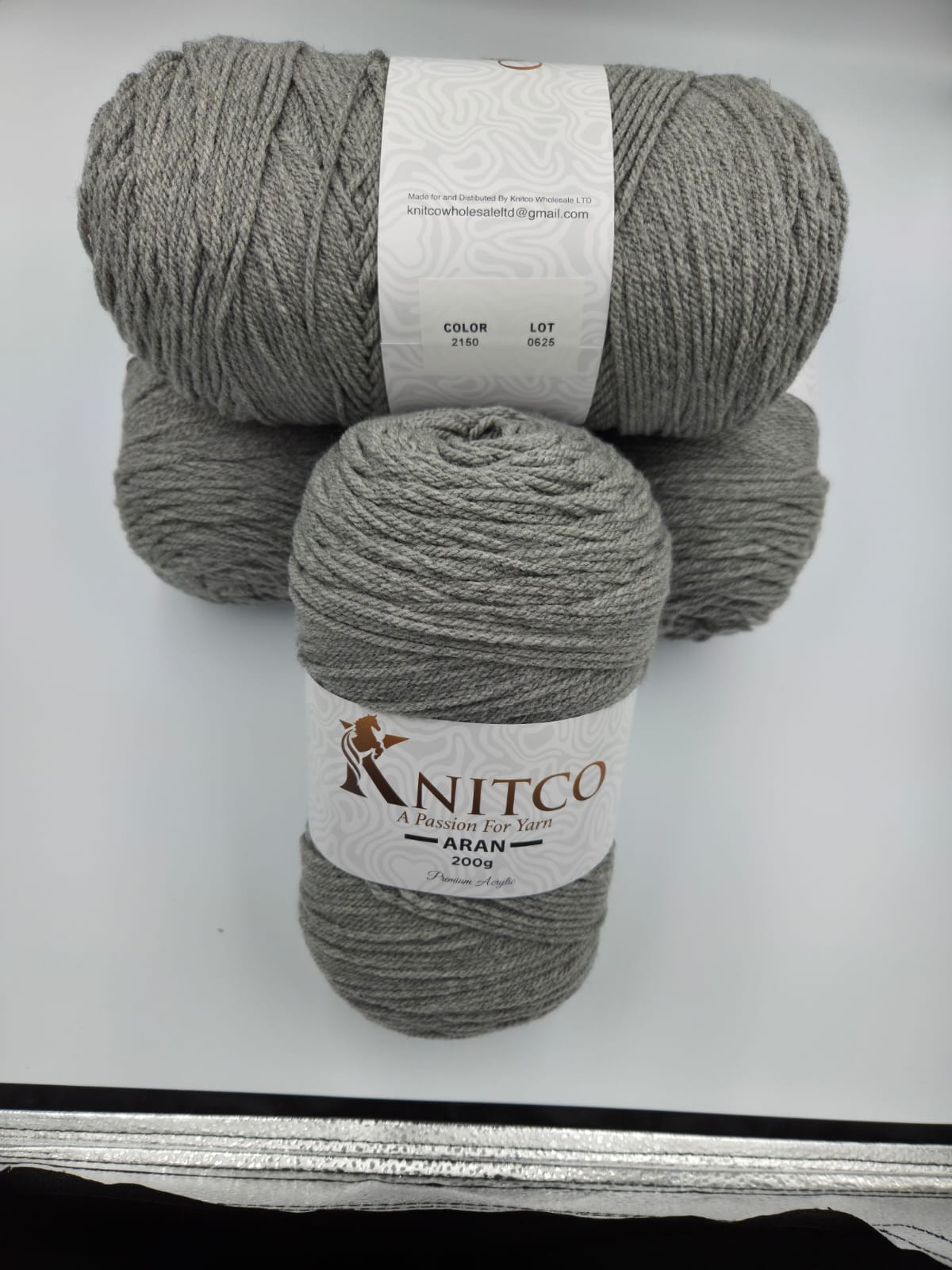 Knitco Aran Premium 5 x 200g - 420m - 100% Acylic Knitting Crochet Yarn