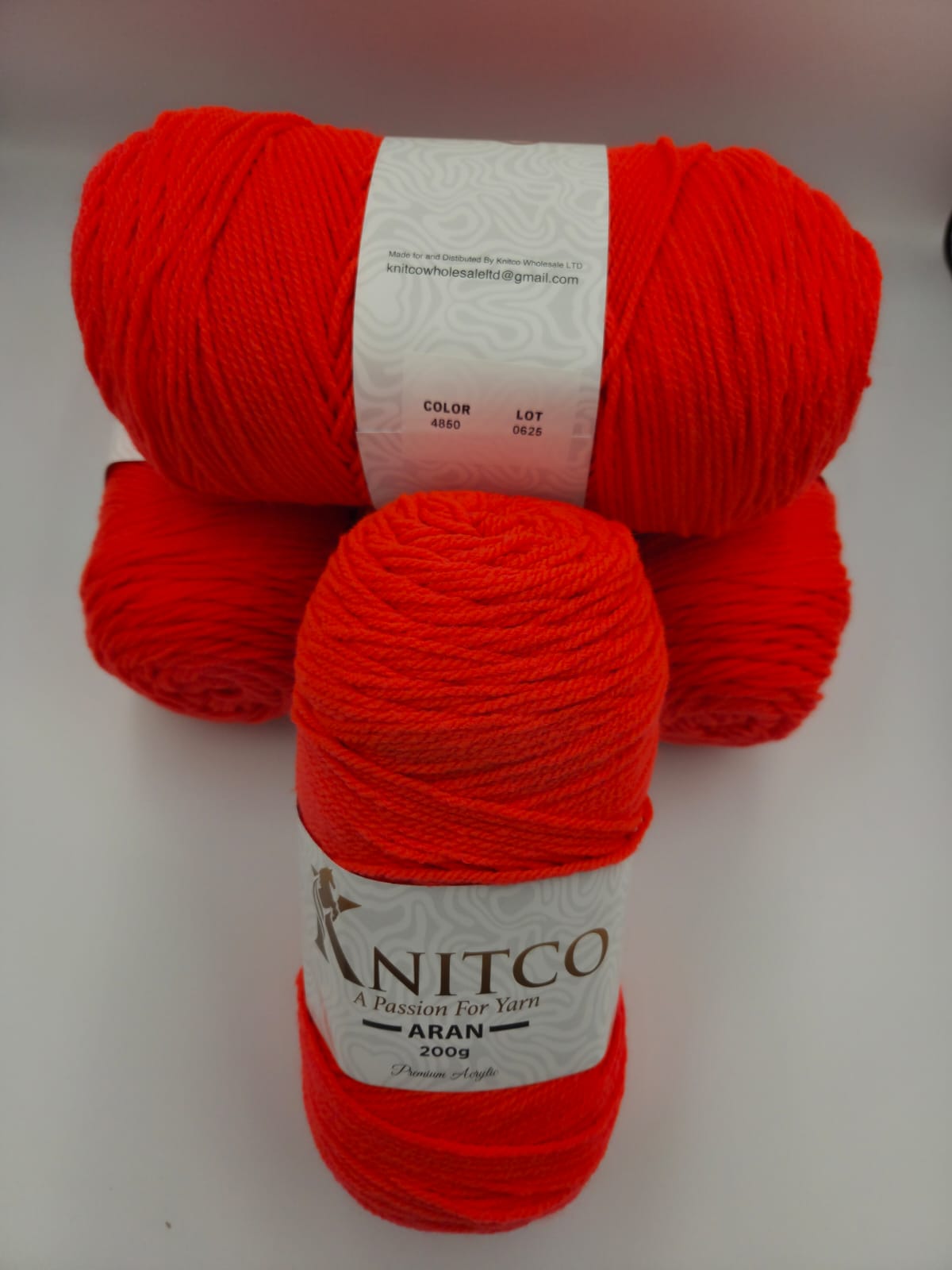 Knitco Aran Premium 5 x 200g - 420m - 100% Acylic Knitting Crochet Yarn