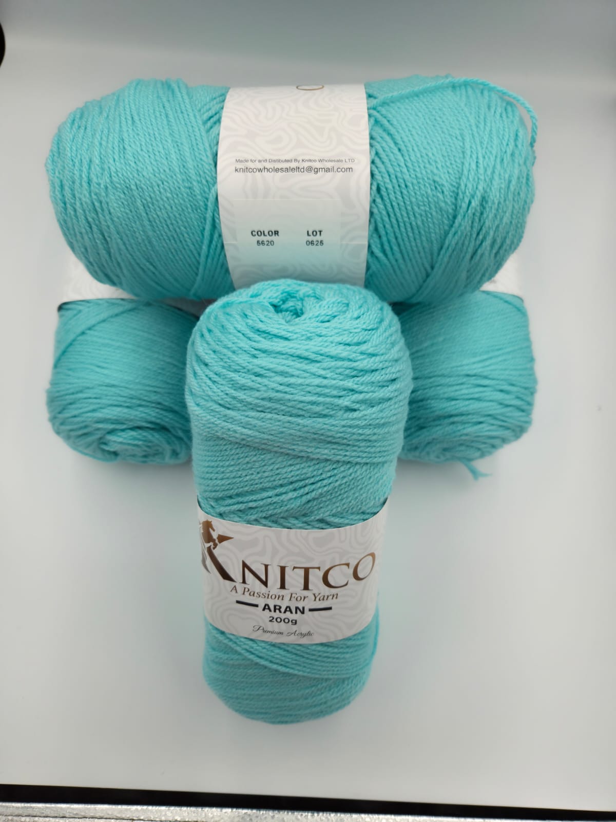 Knitco Aran Premium 5 x 200g - 420m - 100% Acylic Knitting Crochet Yarn