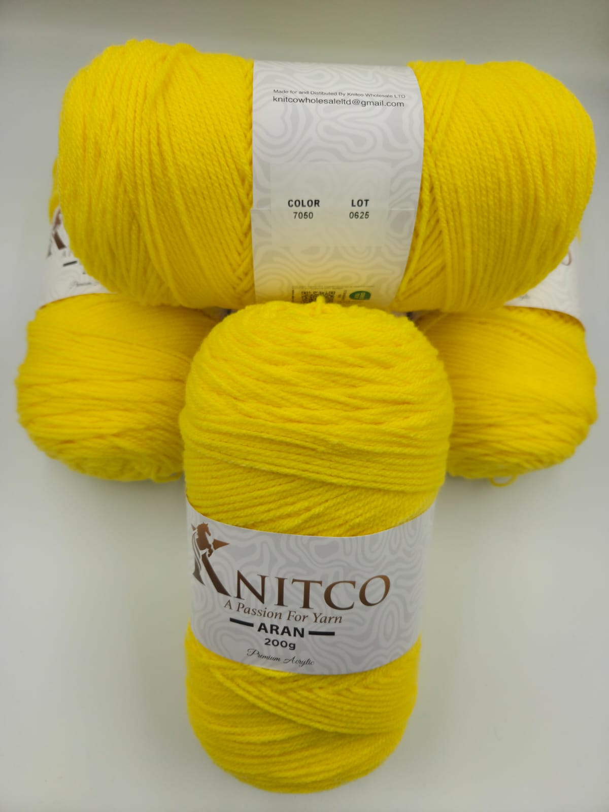 Knitco Aran Premium 5 x 200g - 420m - 100% Acylic Knitting Crochet Yarn