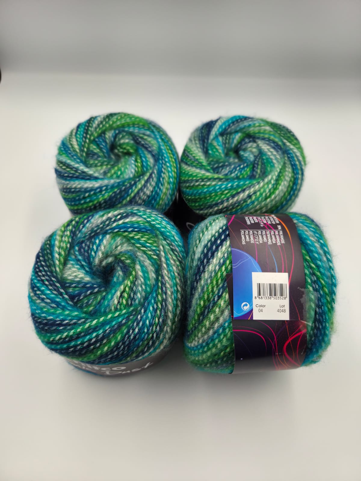 Knitco Cosmic Dust 4 x 100g - 100m - 10% Wool - 30% Acrylic - 25% Polyester - 35% Polyamide Knitting Crochet Yarn