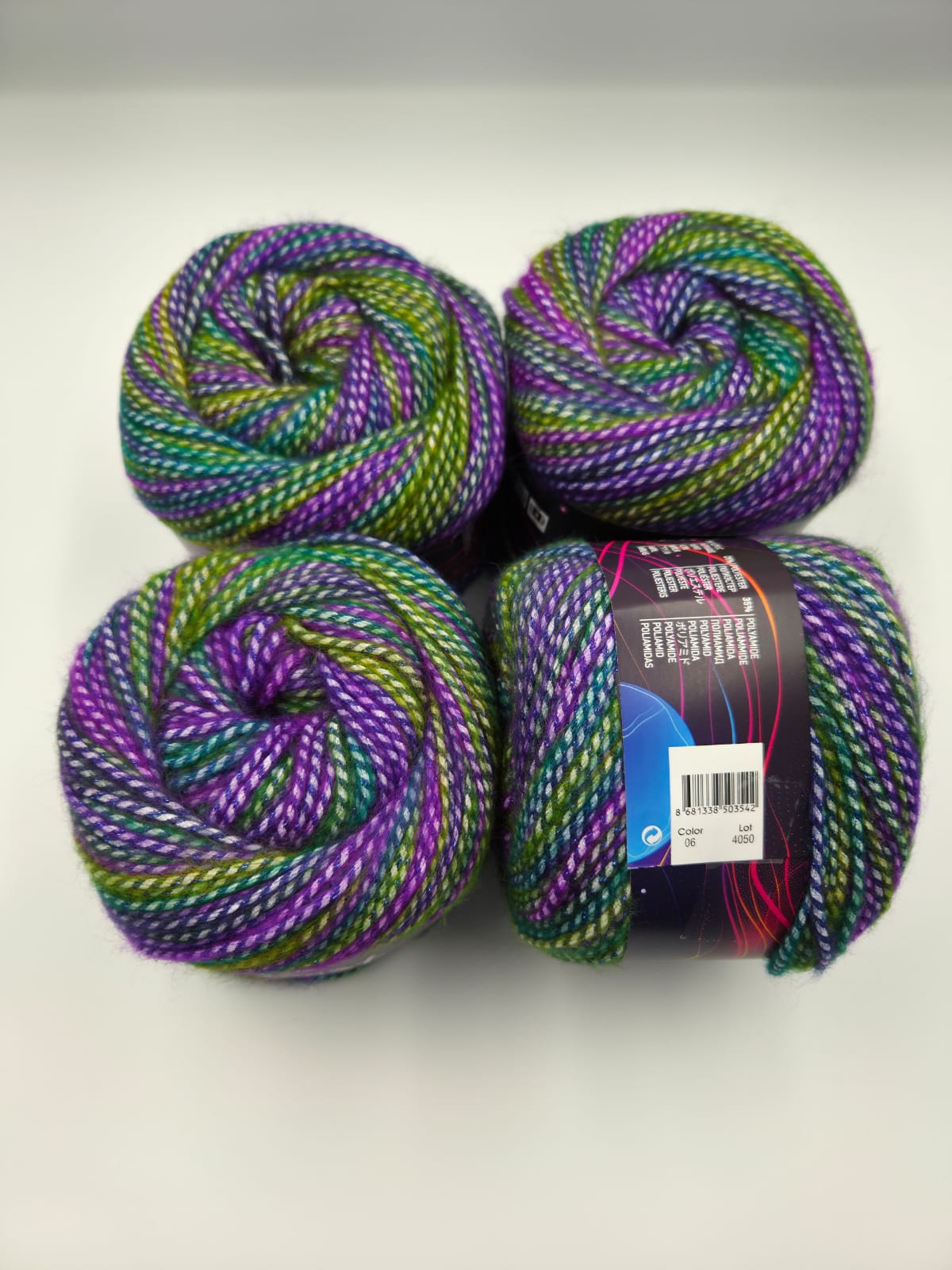 Knitco Cosmic Dust 4 x 100g - 100m - 10% Wool - 30% Acrylic - 25% Polyester - 35% Polyamide Knitting Crochet Yarn
