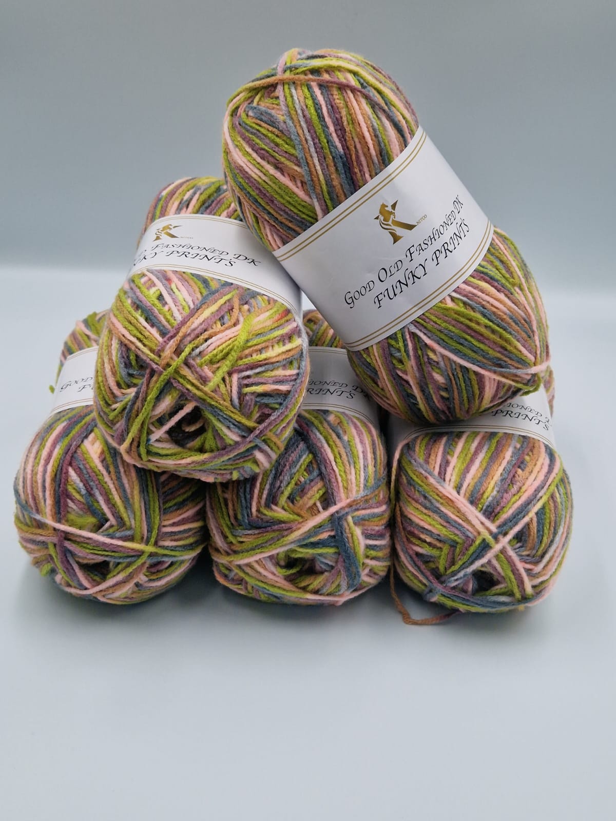 Knitco Good Old Fashioned Funky Prints DK 5 x 100g - 100% Acrylic Knitting Crochet Yarn