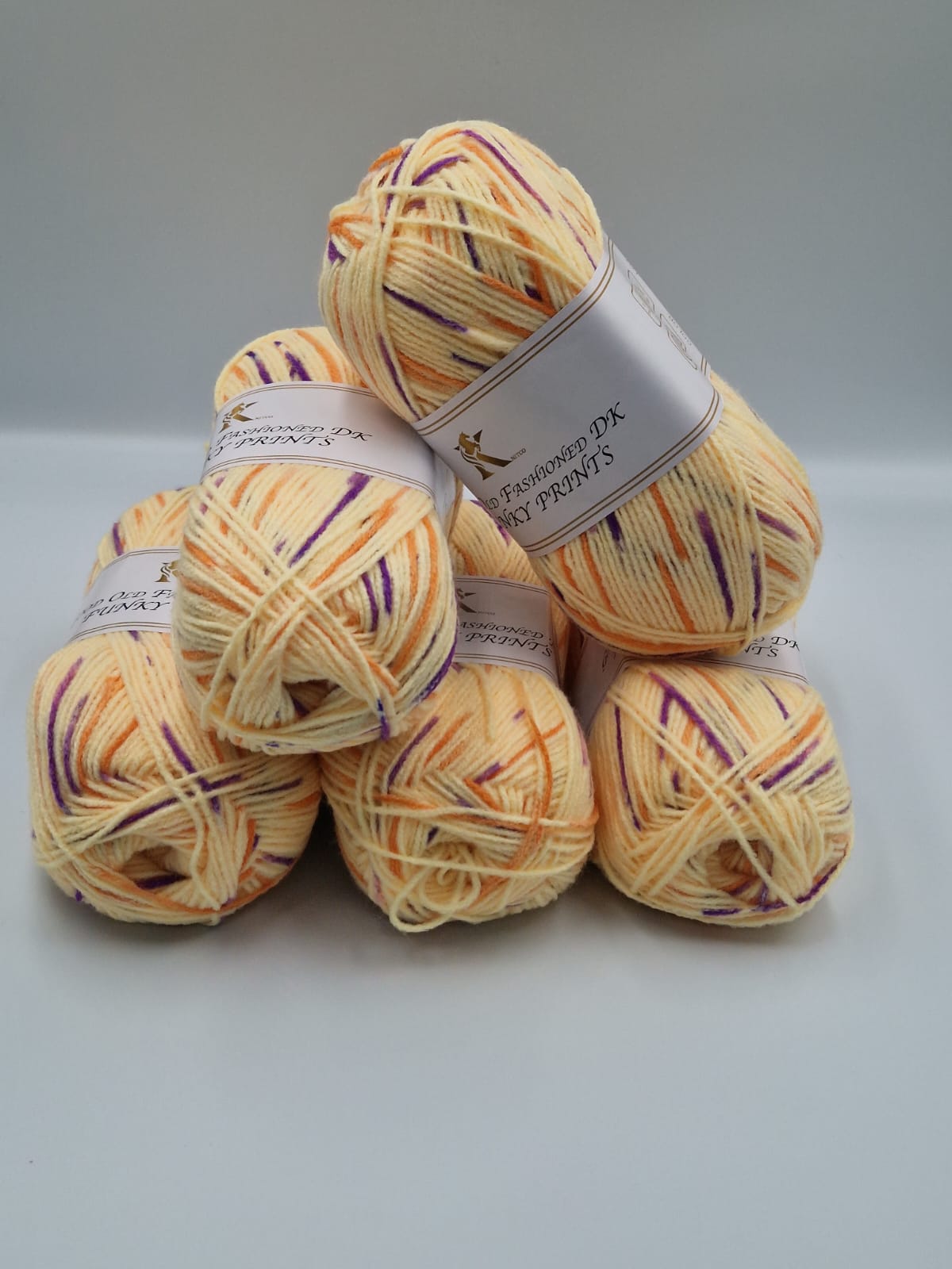 Knitco Good Old Fashioned Funky Prints DK 5 x 100g - 100% Acrylic Knitting Crochet Yarn