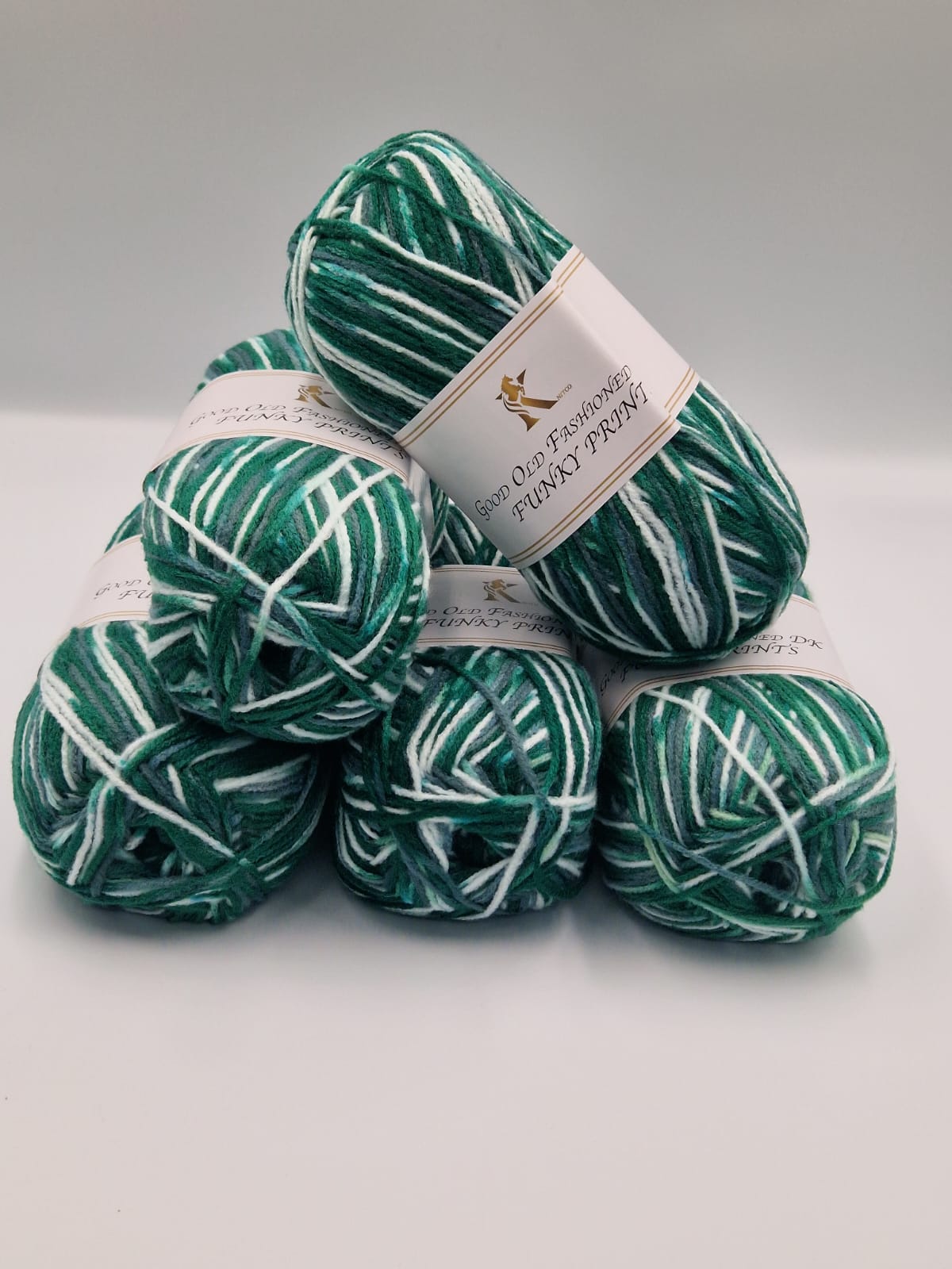 Knitco Good Old Fashioned Funky Prints DK 5 x 100g - 100% Acrylic Knitting Crochet Yarn