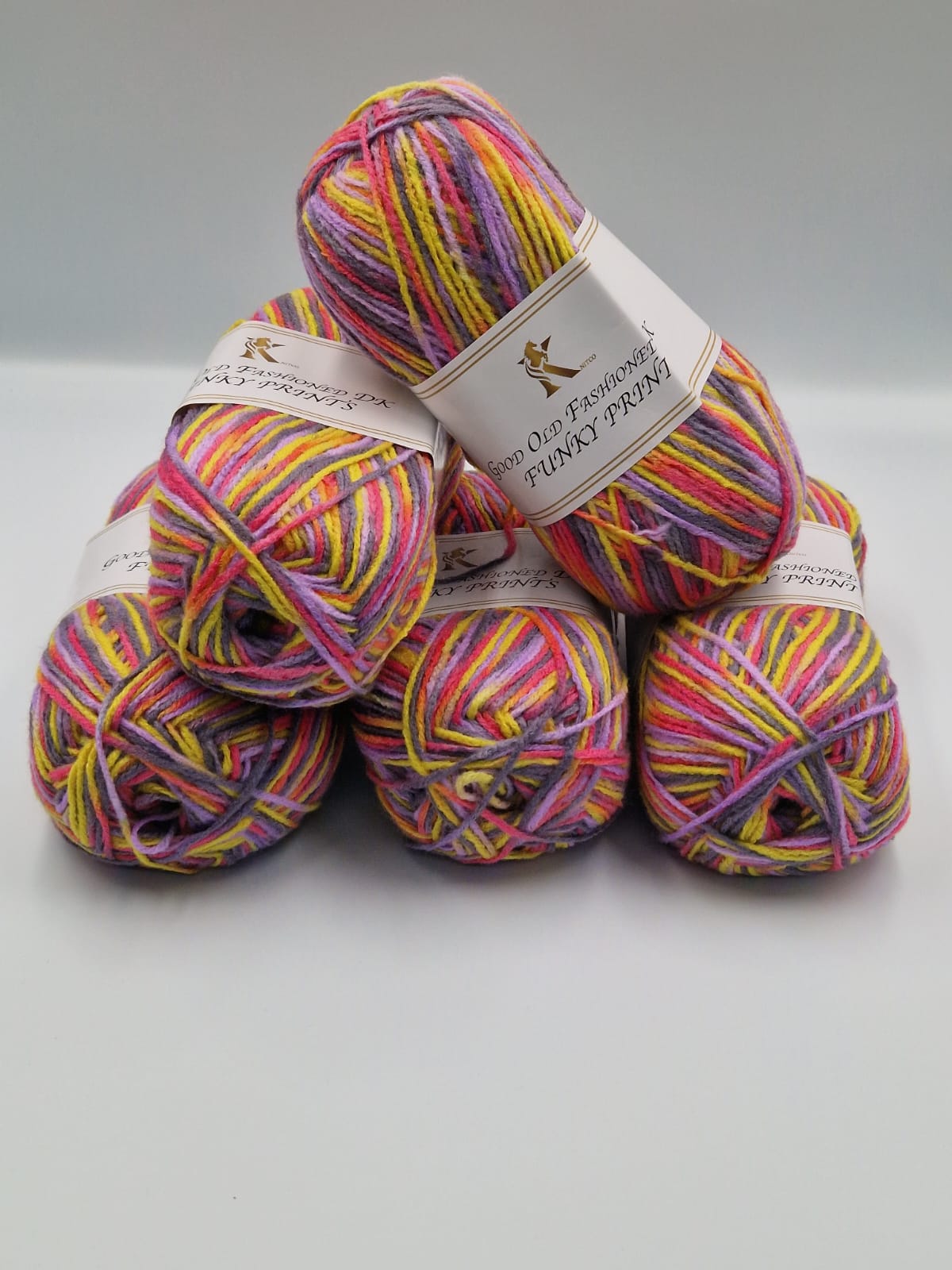 Knitco Good Old Fashioned Funky Prints DK 5 x 100g - 100% Acrylic Knitting Crochet Yarn