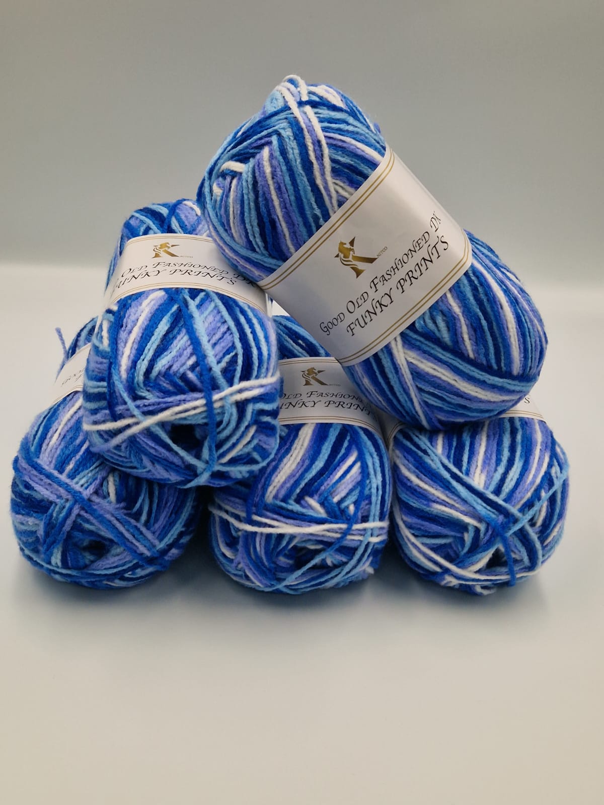 Knitco Good Old Fashioned Funky Prints DK 5 x 100g - 100% Acrylic Knitting Crochet Yarn