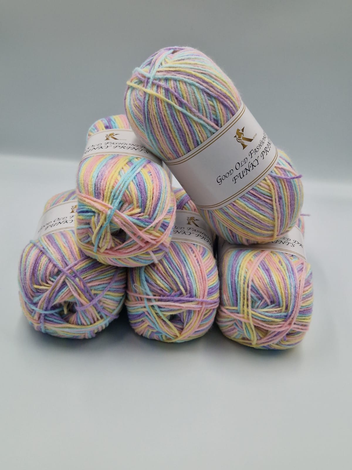 Knitco Good Old Fashioned Funky Prints DK 5 x 100g - 100% Acrylic Knitting Crochet Yarn