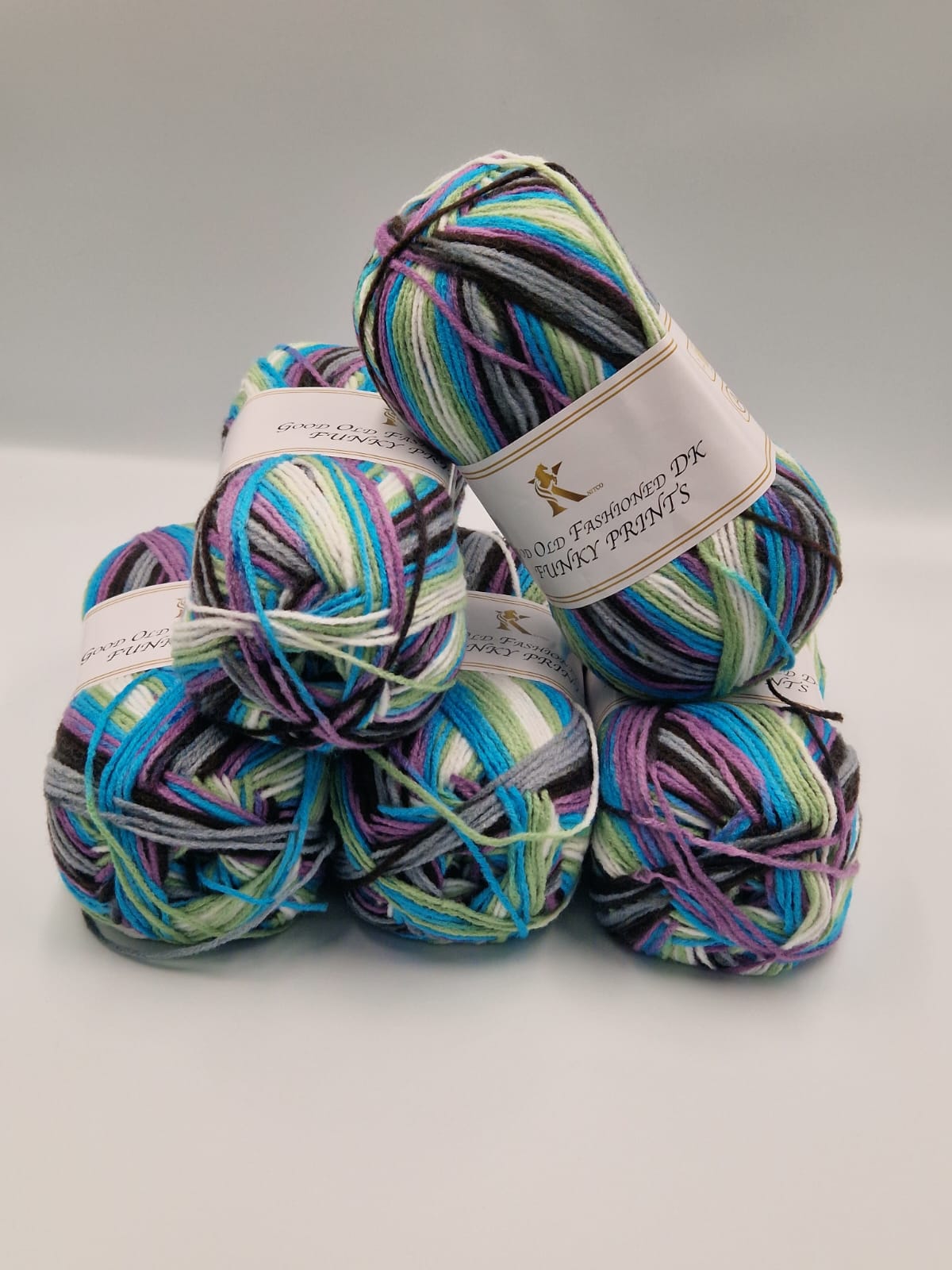 Knitco Good Old Fashioned Funky Prints DK 5 x 100g - 100% Acrylic Knitting Crochet Yarn