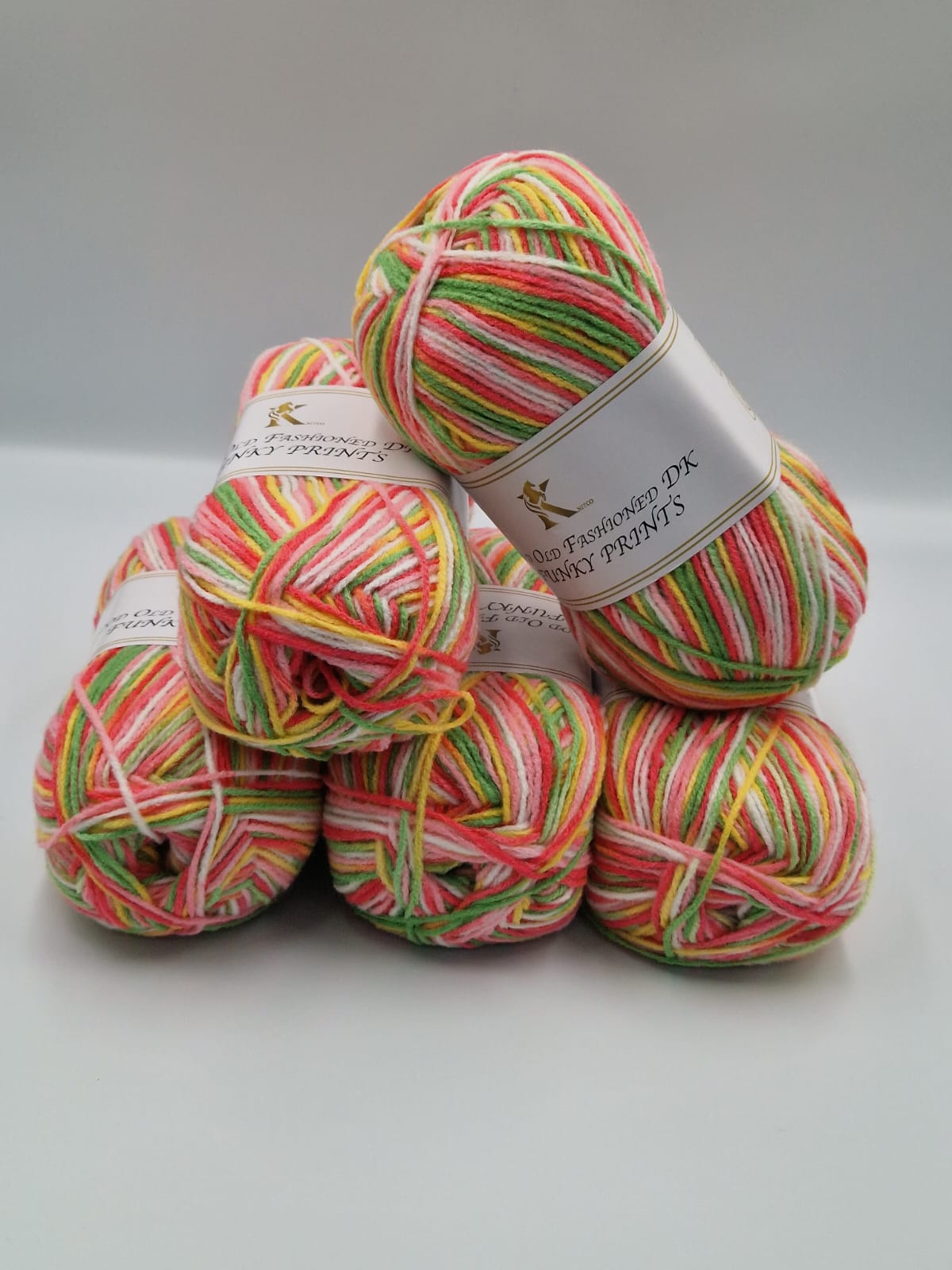Knitco Good Old Fashioned Funky Prints DK 5 x 100g - 100% Acrylic Knitting Crochet Yarn