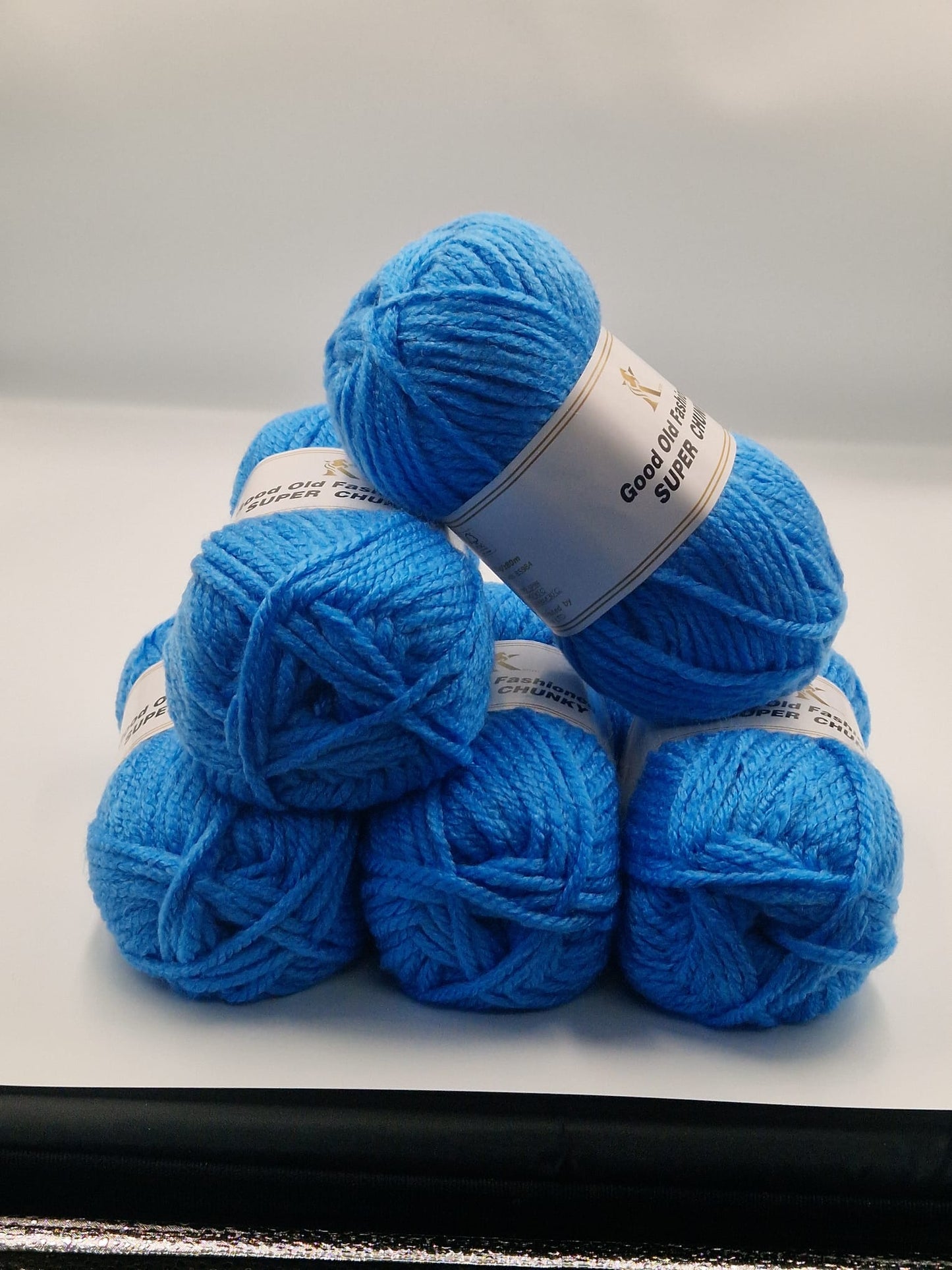 Knitco Good Old Fashioned Super Chunky 5 x 100g - 80m - 100% Acrylic Knitting Crochet Yarn