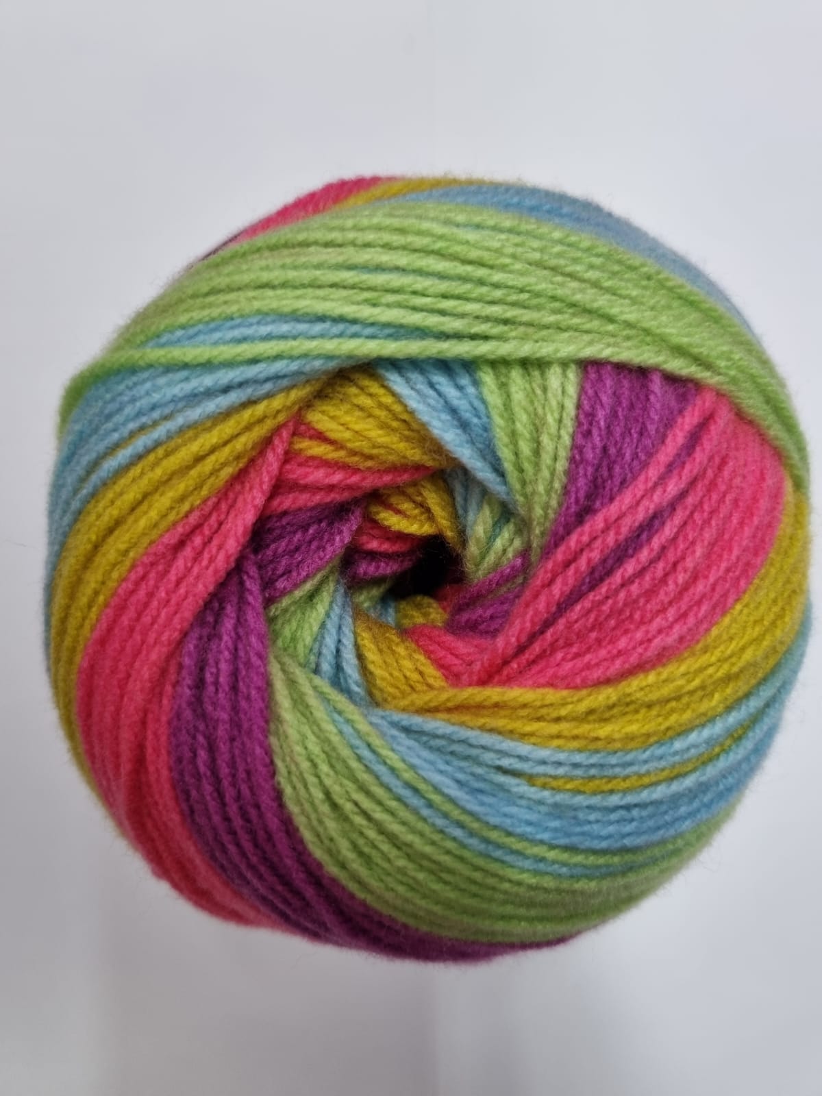 Knitco Northern Lights DK 1 x 150g - 410m - 100% Acrylic Knitting Crochet Yarn