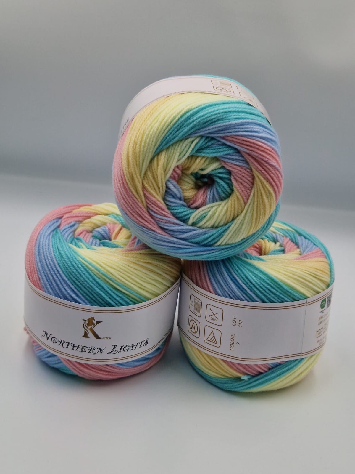 Knitco Northern Lights DK 1 x 150g - 410m - 100% Acrylic Knitting Crochet Yarn