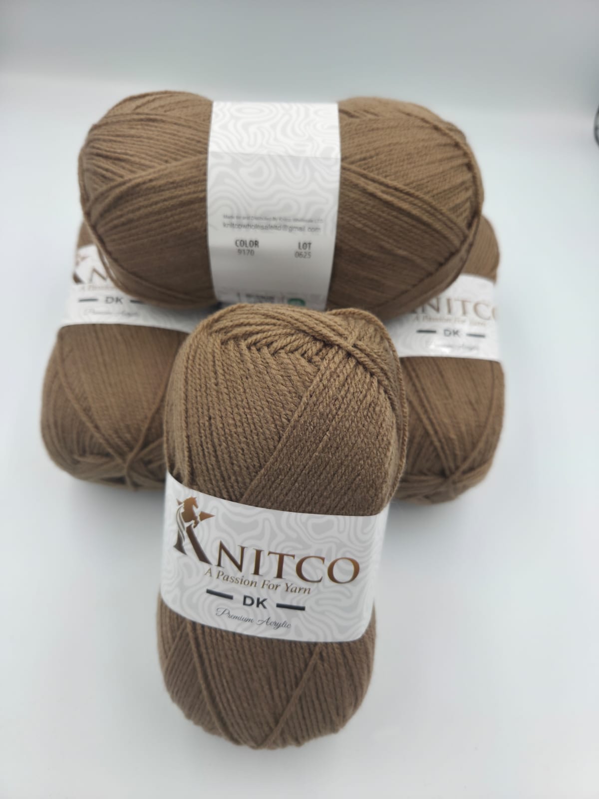 Knitco Aran Premium 5 x 200g - 420m - 100% Acylic Knitting Crochet Yarn