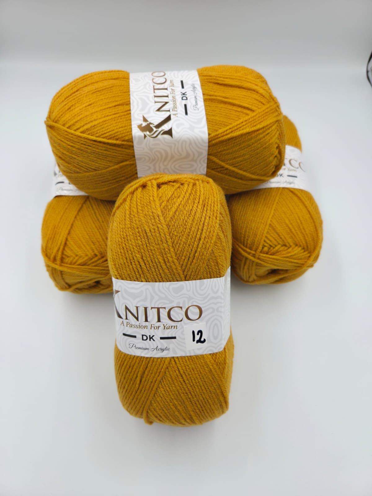 Knitco Aran Premium 5 x 200g - 420m - 100% Acylic Knitting Crochet Yarn