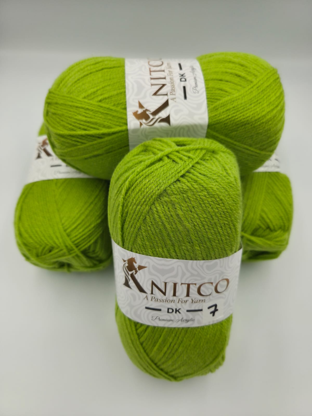 Knitco Aran Premium 5 x 200g - 420m - 100% Acylic Knitting Crochet Yarn