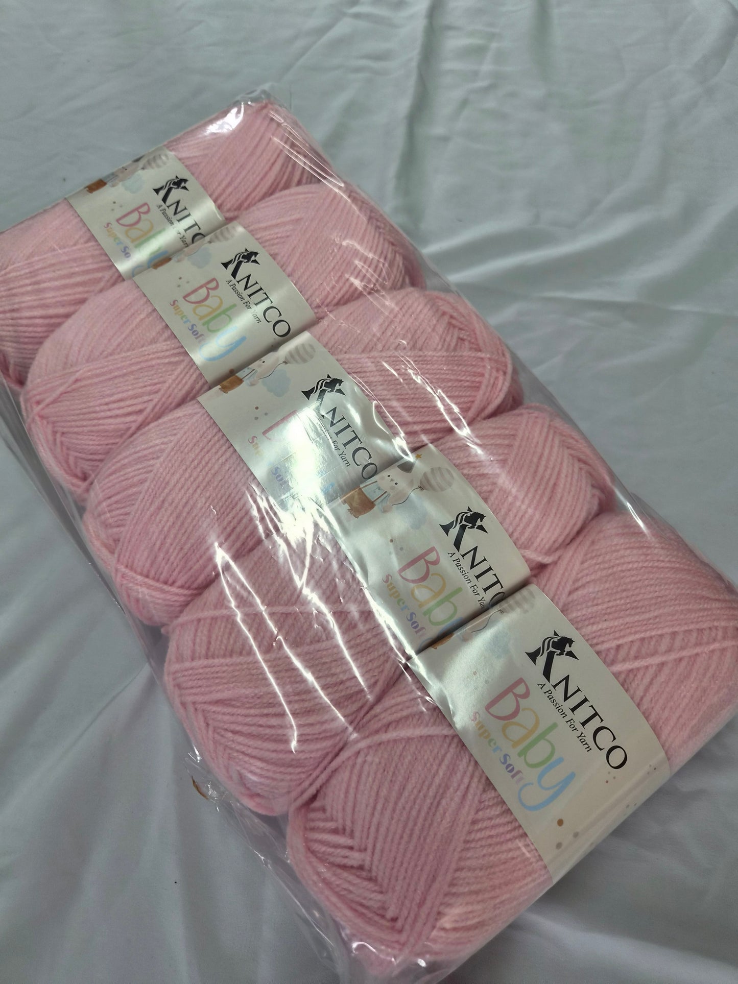 Knitco Baby Super Soft DK 5 x 100g - 300m - 100% Acrylic Knitting Crochet Yarn