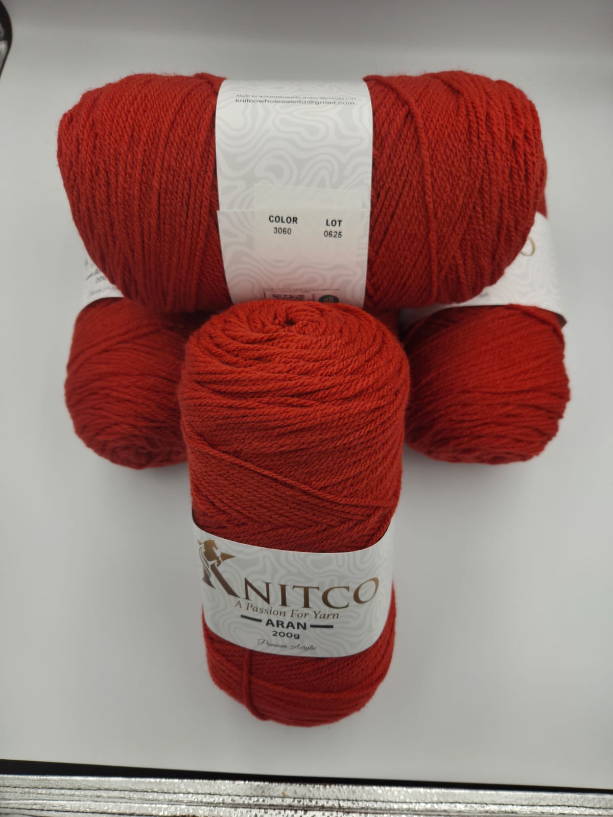Knitco Aran Premium 5 x 200g - 420m - 100% Acylic Knitting Crochet Yarn