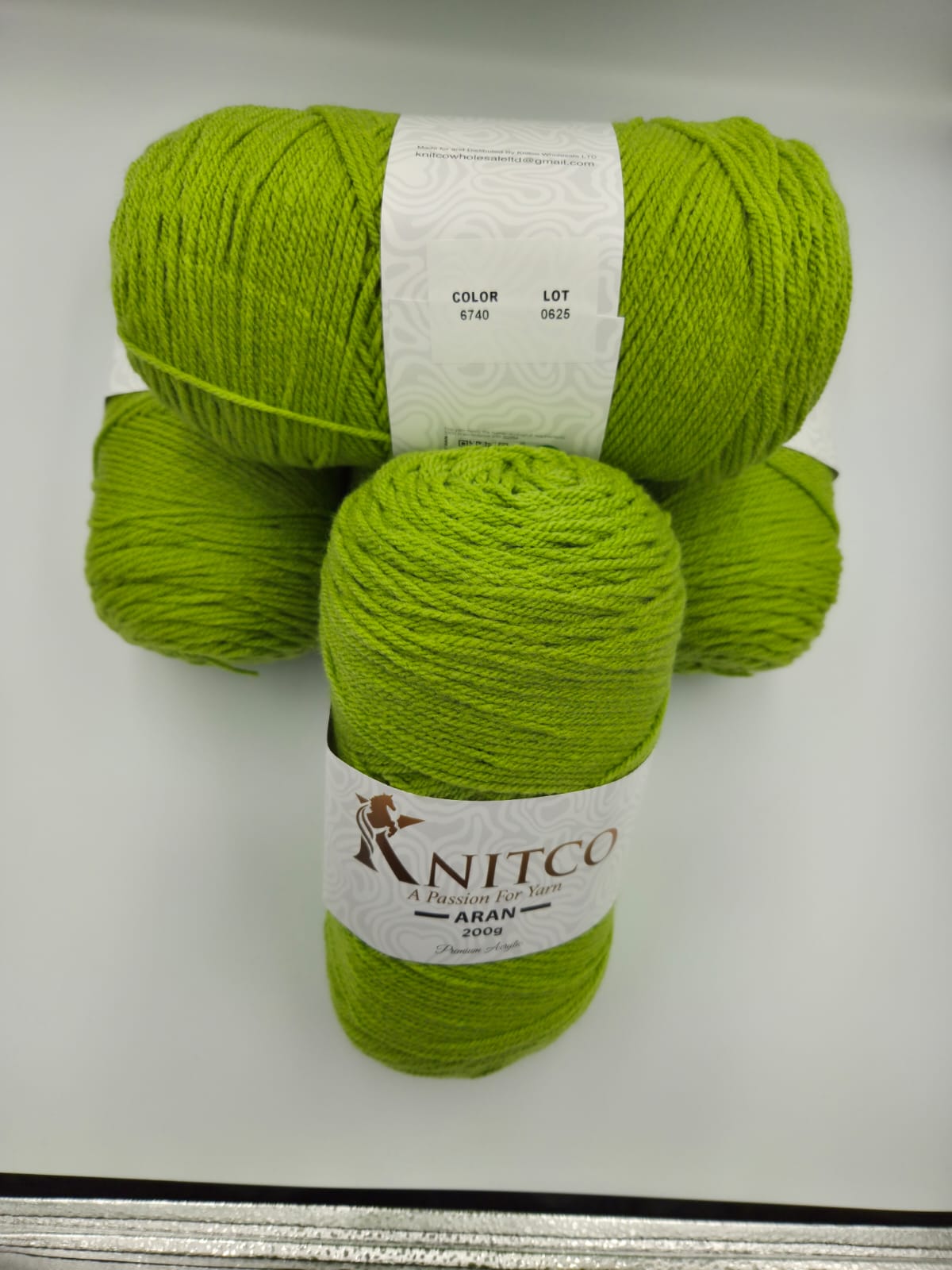 Knitco Aran Premium 5 x 200g - 420m - 100% Acylic Knitting Crochet Yarn