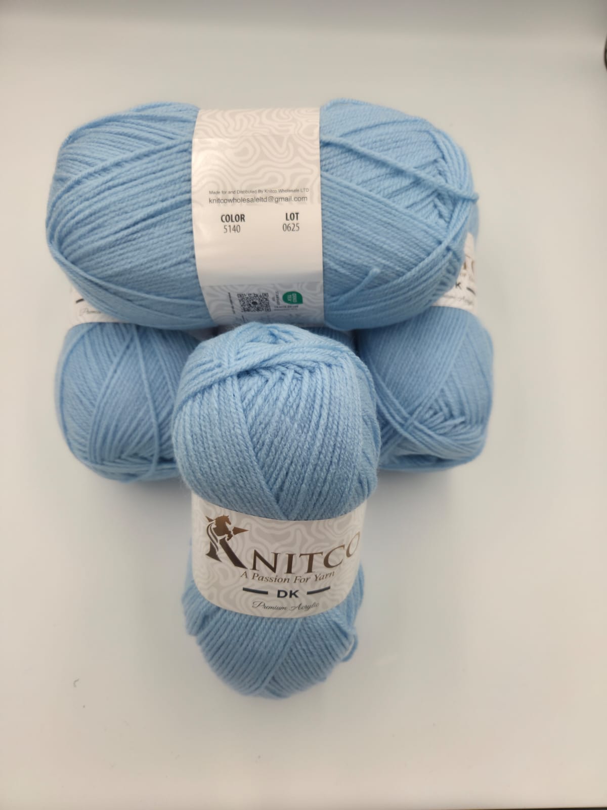 Knitco DK Premium 5 x 100g - 360m - 100% Acylic Knitting Crochet Yarn
