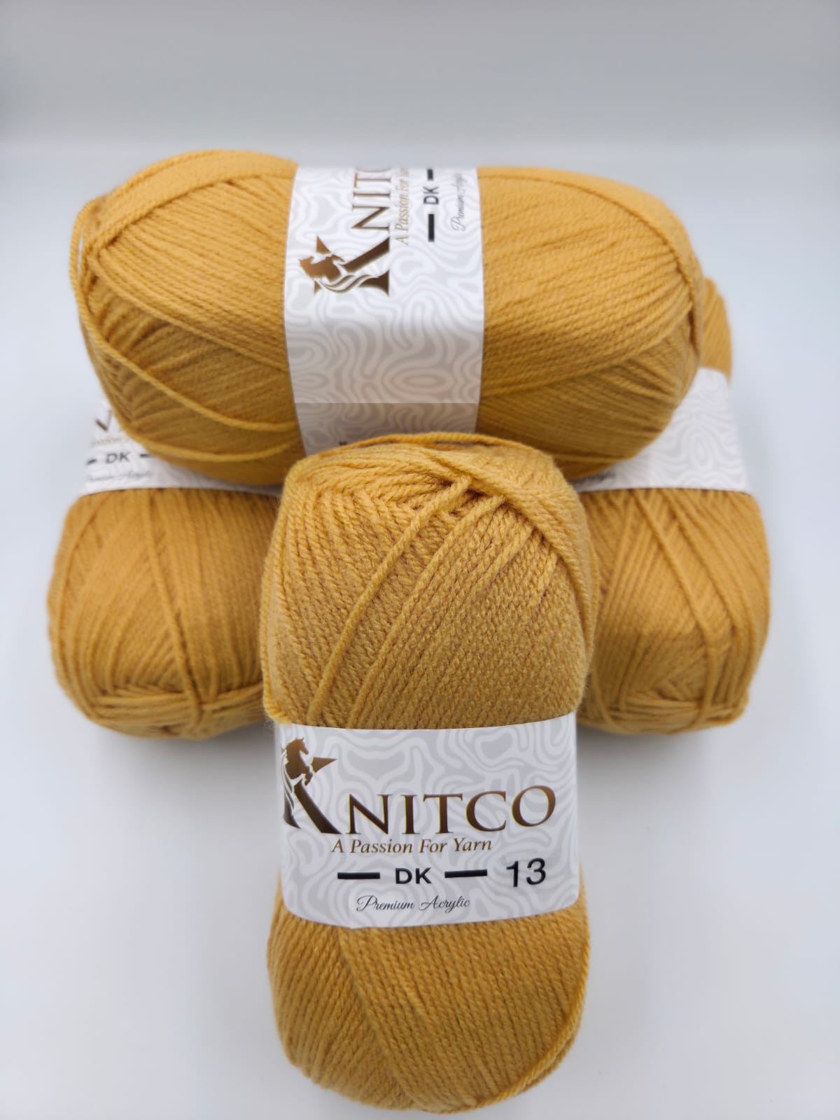 Knitco DK Premium 5 x 100g - 360m - 100% Acylic Knitting Crochet Yarn