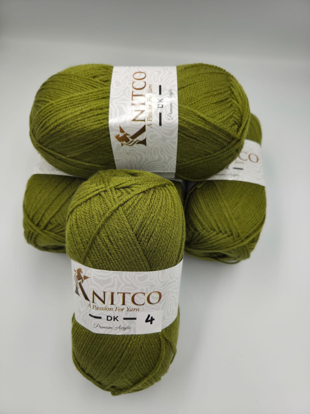 Knitco DK Premium 5 x 100g - 360m - 100% Acylic Knitting Crochet Yarn