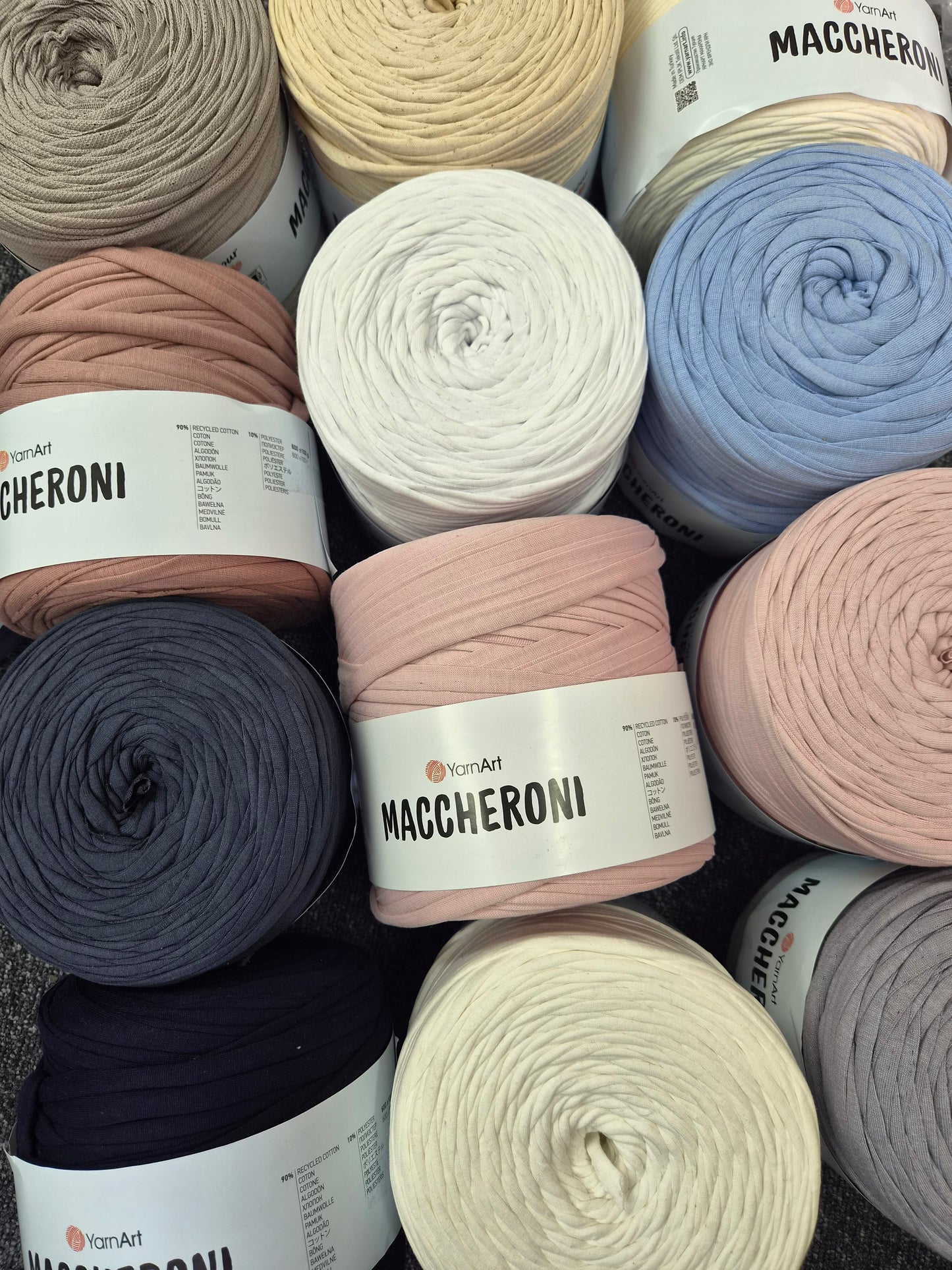 YarnArt Maccheroni 1 x 600g - 130m - 90% Cotton - 10% Polyester  T-Shirt Yarn