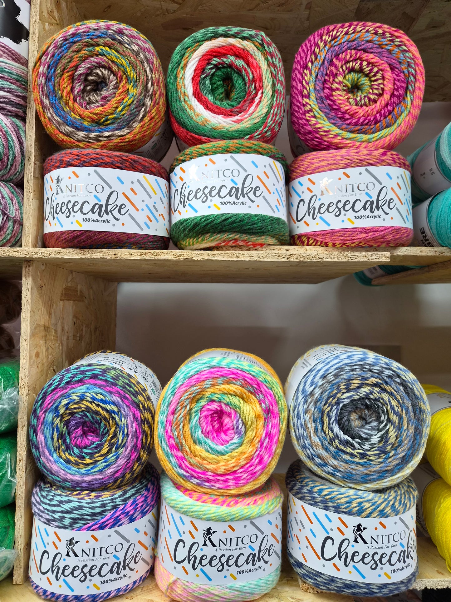 Knitco Cheesecake 1 x 250 - 400m Aran 100% Acrylic Knitting Crochet Yarn